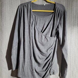 Maternity Women's Gray Multilayered Side Scrunch Breastfeeding Long Sleeve Top L